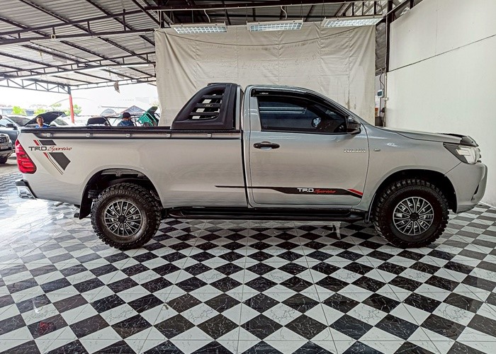 Used 11
                    TOYOTA
                     for Sale Image